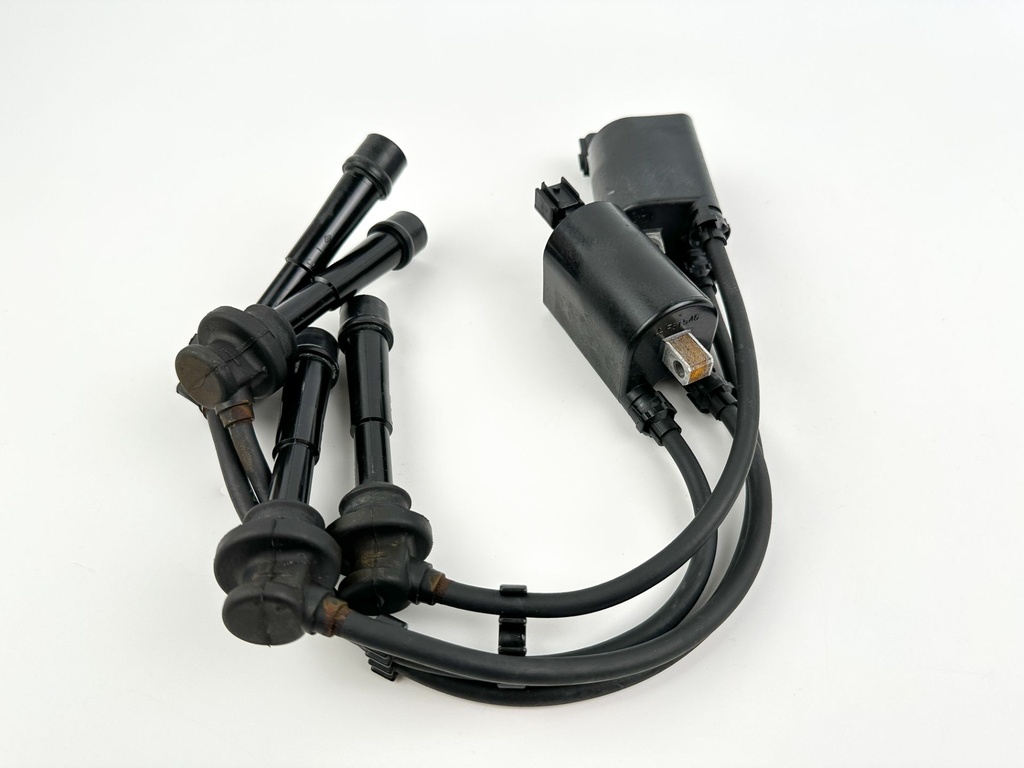 2012 Suzuki 140 HP 4 Stroke Outboard Ignition Coil Set 33410-90J00 OEM