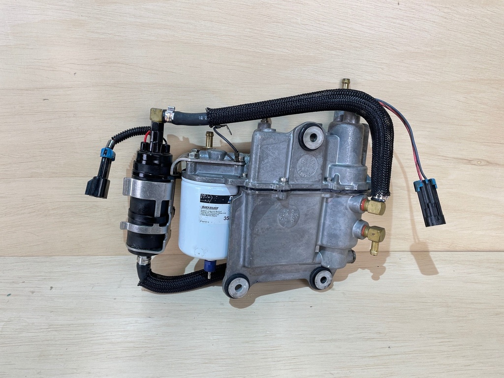 1999 Mercury Optimax 200HP VST Vapor Seperator Tank Assembly 855432A2