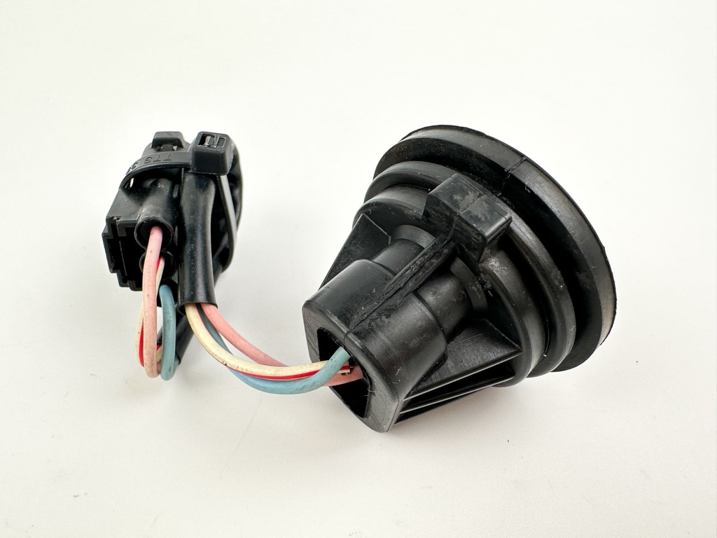 2012 Suzuki 140 HP 4 Stroke Outboard Trim Switch 37850-99E05 OEM