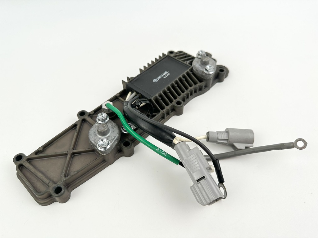 2012 Suzuki 140 HP 4 Stroke Outboard Rectifier & Regulator 32800-90J30 OEM