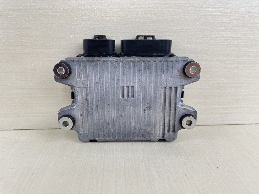 2008 Yamaha 90HP F90 4 Stroke Outboard Engine Control Unit ECU 6D8-8591A-11-00