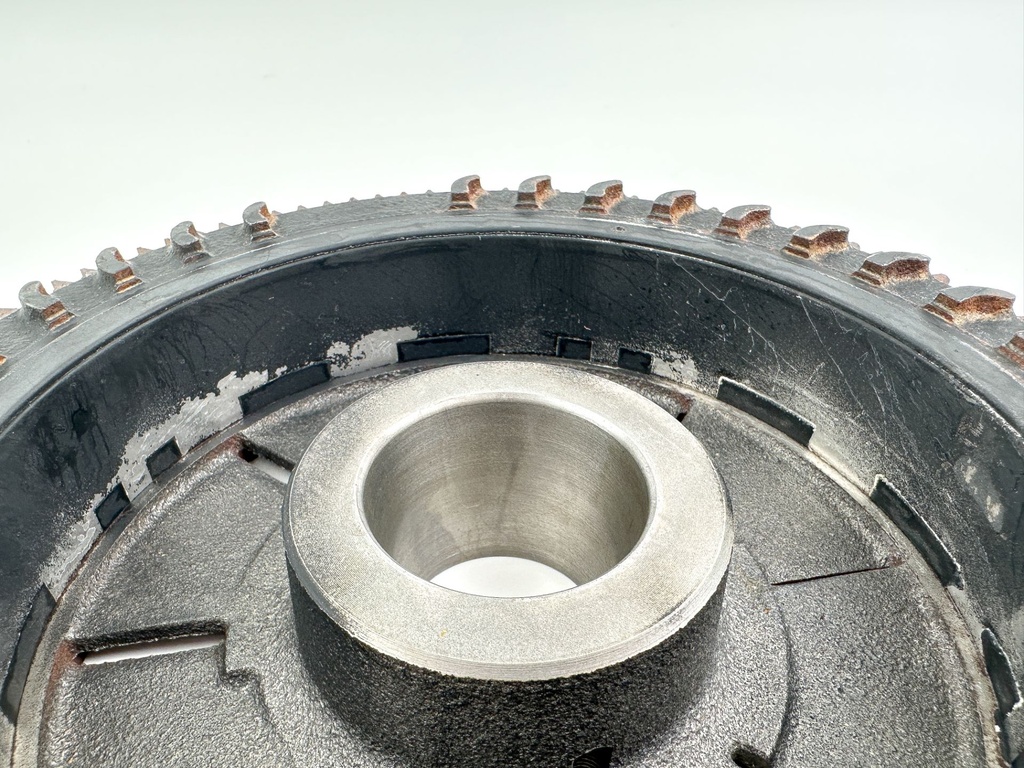 2012 Suzuki 140 HP 4 Stroke Outboard Flywheel 32102-92J10 OEM