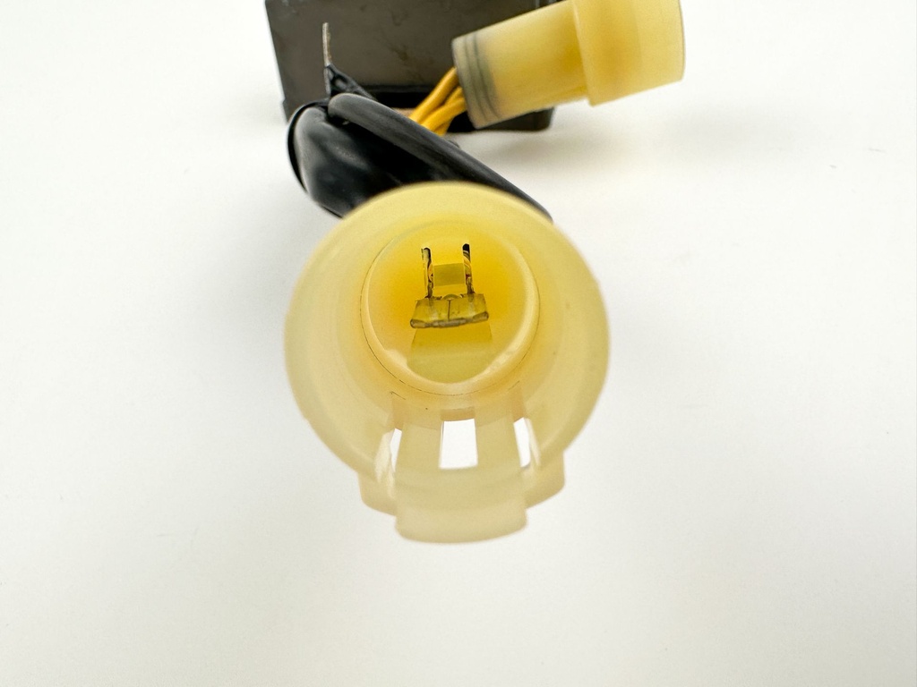 2003 Suzuki 60 HP 4 Stroke Outboard Rectifier & Regulator 32800-92E20 OEM