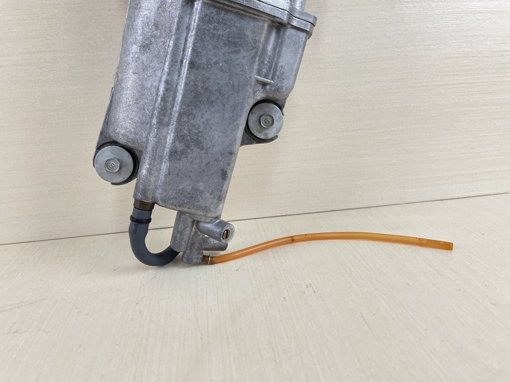 2008 Yamaha 90HP F90 4 Stroke Outboard Float Chamber Assembly Fuel 6D8-14180-20-00