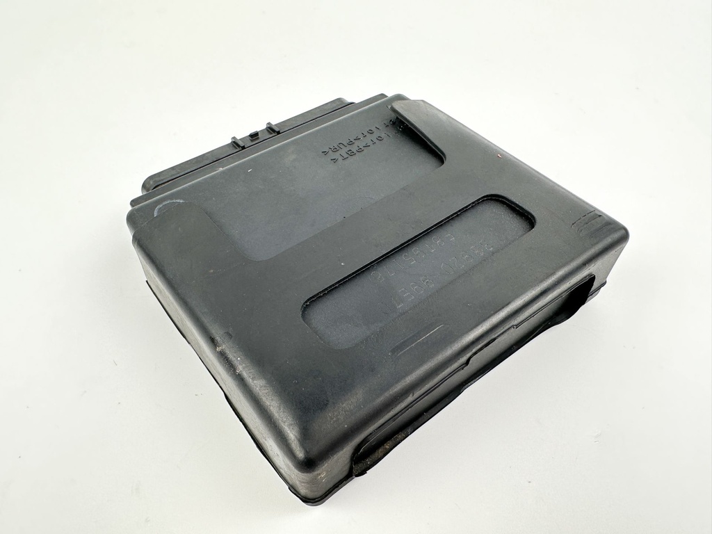 2003 Suzuki 60 HP 4 Stroke Outboard Engine Control Unit ECU 33920-99E70 OEM