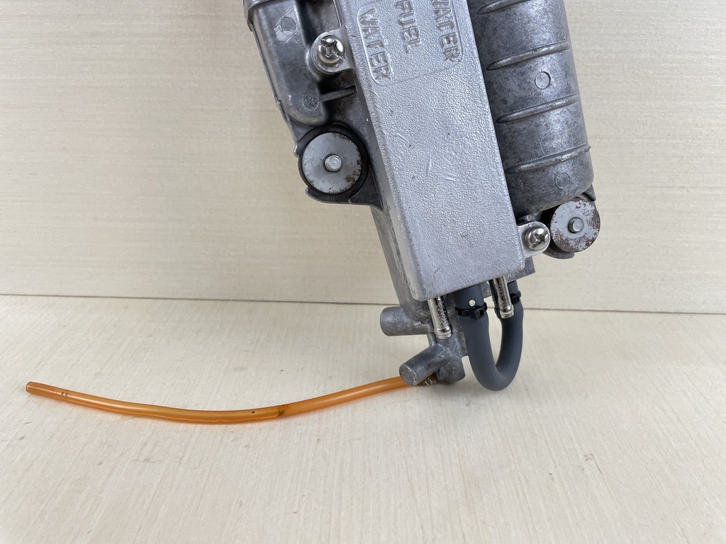 2008 Yamaha 90HP F90 4 Stroke Outboard Float Chamber Assembly Fuel 6D8-14180-20-00