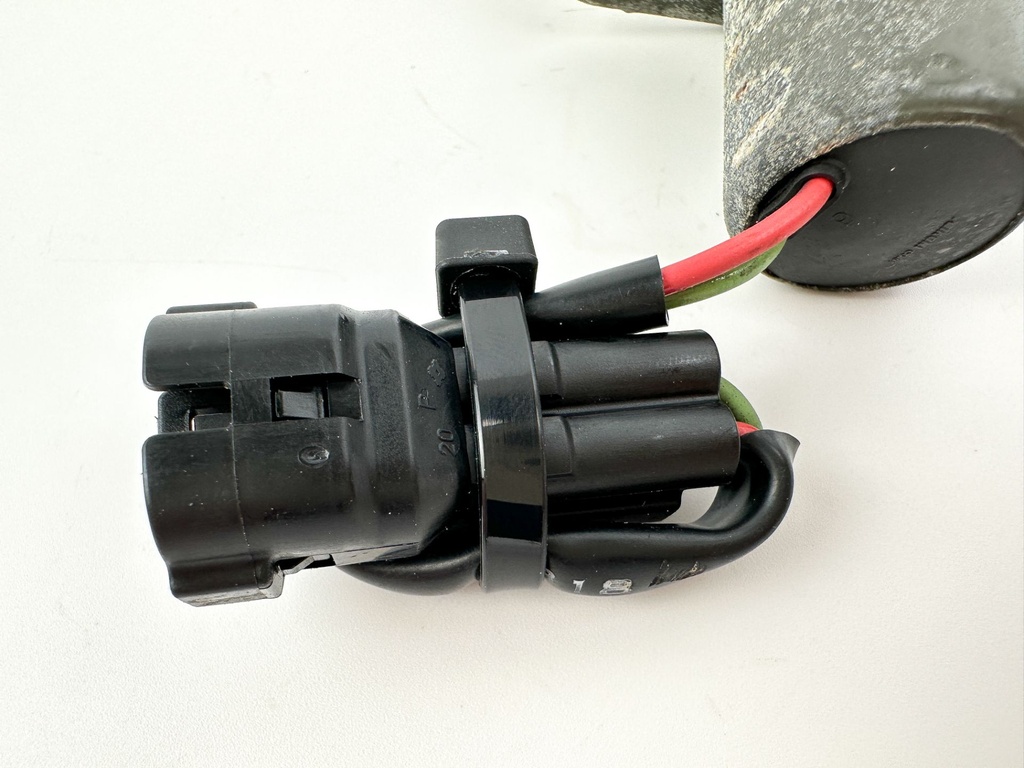 2003 Suzuki 60 HP 4 Stroke Outboard IAC Idle Air Control Valve 13450-99E01 OEM