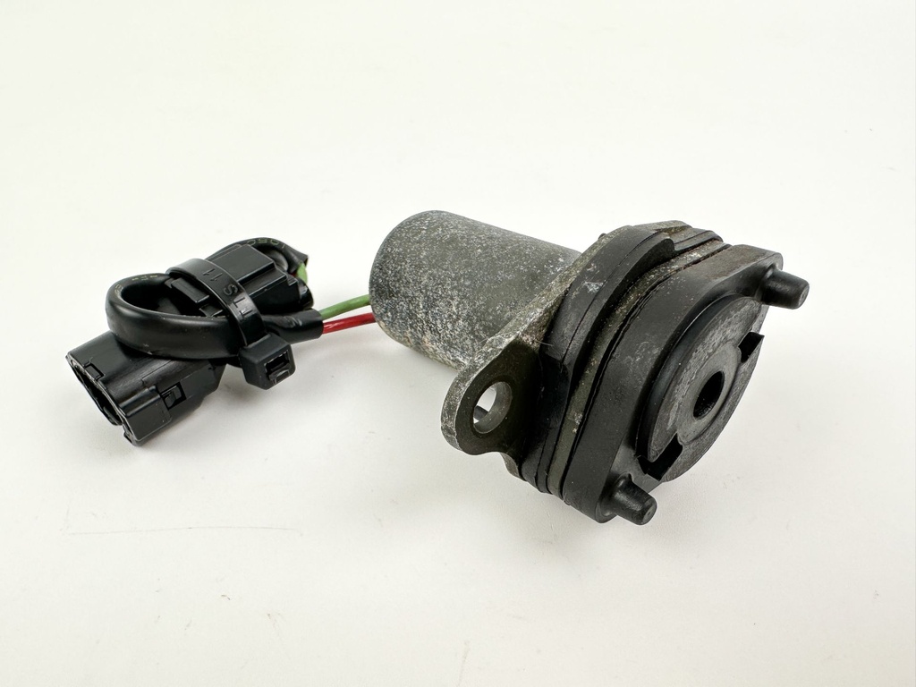 2003 Suzuki 60 HP 4 Stroke Outboard IAC Idle Air Control Valve 13450-99E01 OEM