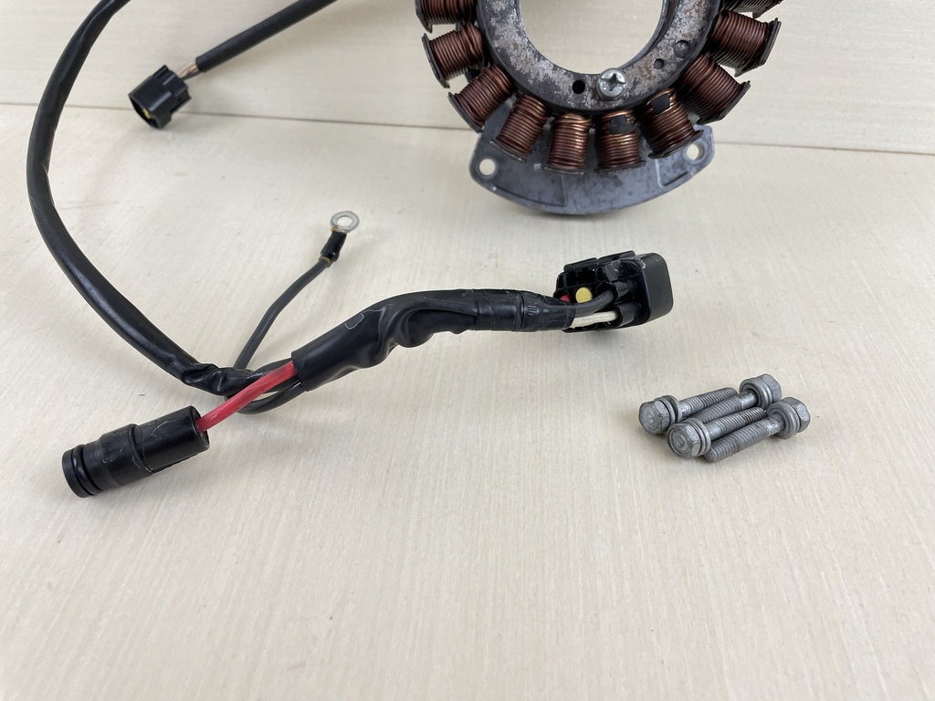 2008 Yamaha 90HP F90 4 Stroke Outboard Stator Base Assembly 6D8-81410-00-00