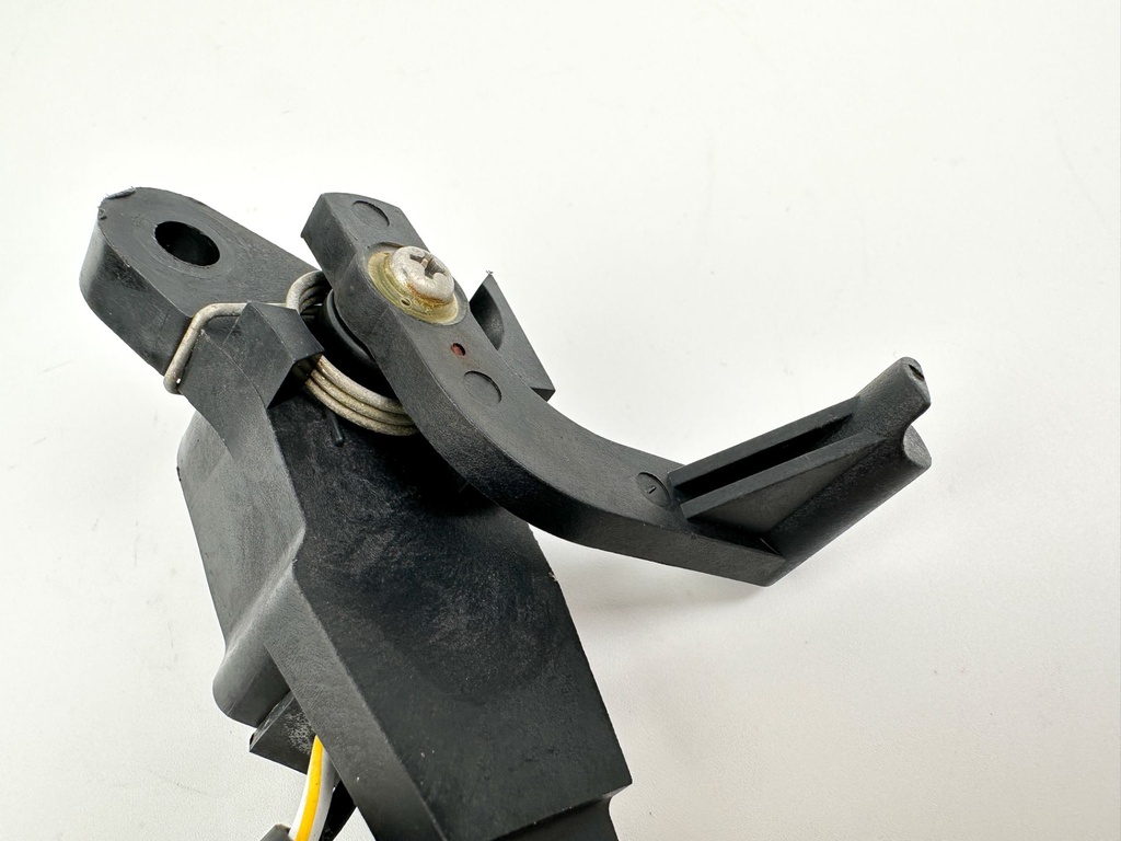 2003 Suzuki 60 HP 4 Stroke Outboard Trim Sender Unit Sensor 34801-99E05 OEM