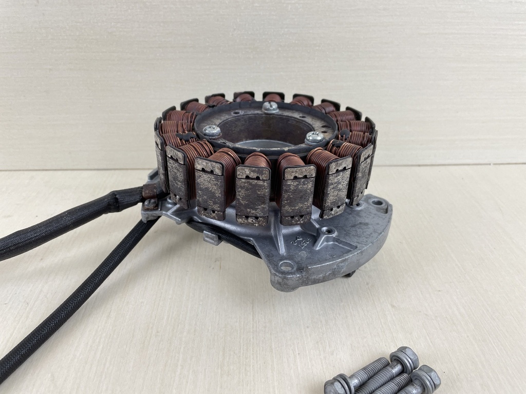 2008 Yamaha 90HP F90 4 Stroke Outboard Stator Base Assembly 6D8-81410-00-00
