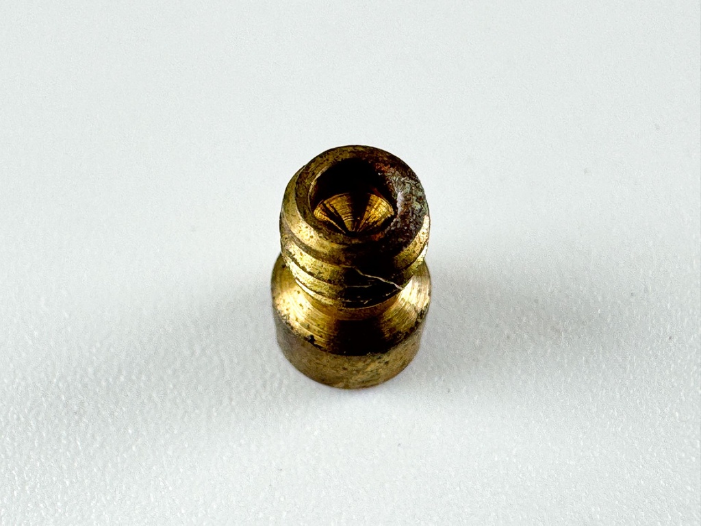 Evinrude Johnson New Old OEM Orifice Plug No. 14 0331952