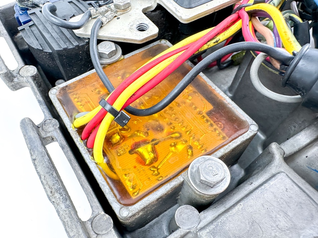 1996 Mercury 60 HP 2 Stroke Outboard Complete Electrical Plate 99021A16 OEM