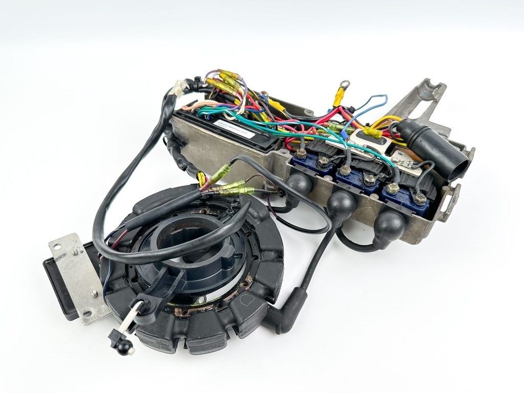 1996 Mercury 60 HP 2 Stroke Outboard Complete Electrical Plate 99021A16 OEM