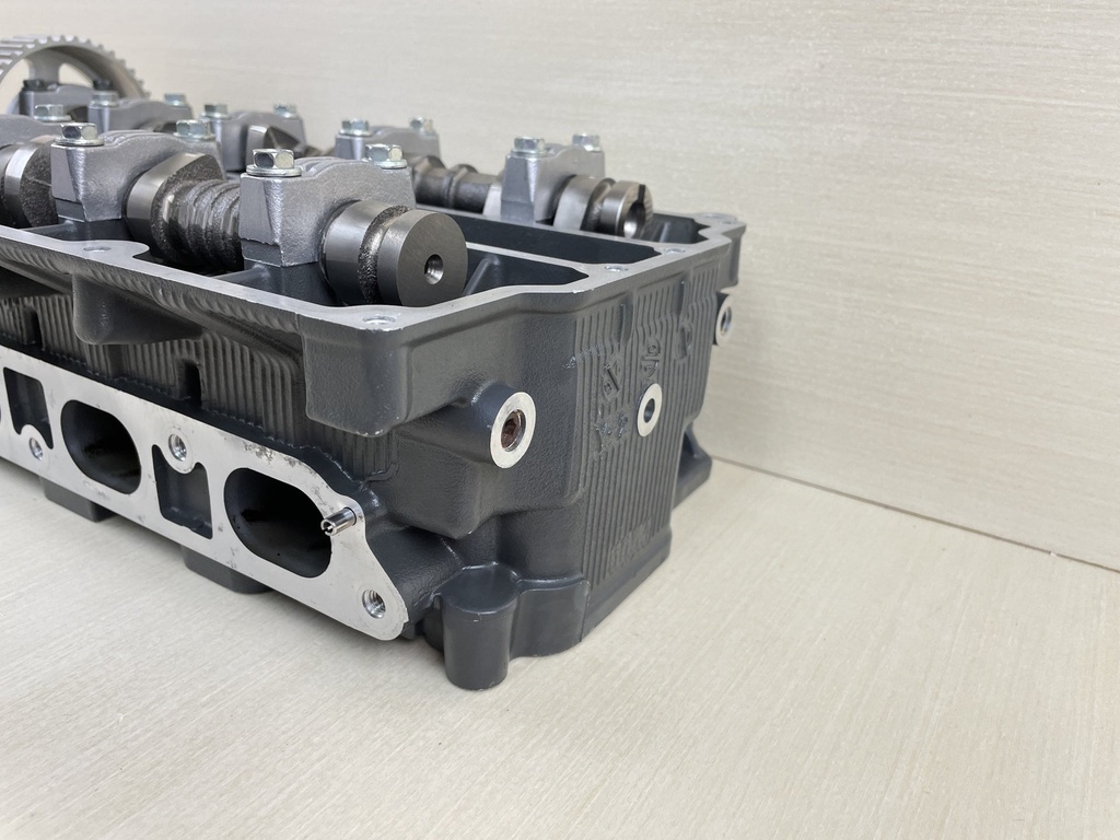 2008 Yamaha 90HP 4 Stoke Outboard Cylinder Head Assembly Complete 6D8-W009A-02-9S