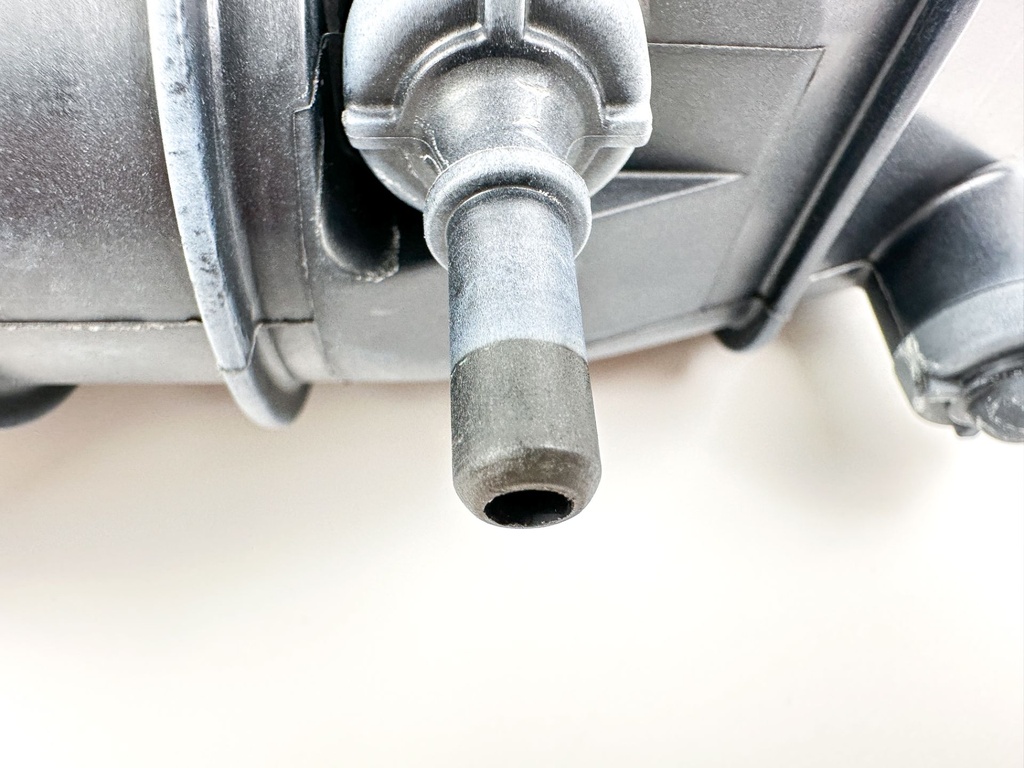 2007 Mercury 275 HP 4 Stroke Outboard FSM Fuel Supply Module 880596T02 OEM