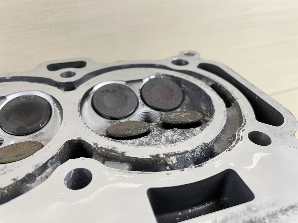 2008 Yamaha 90HP 4 Stoke Outboard Cylinder Head Assembly Complete 6D8-W009A-02-9S