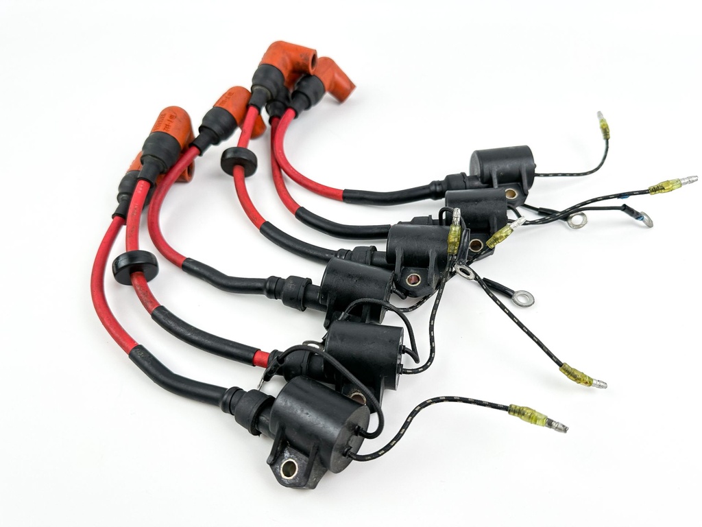 1999 Yamaha 200 HP 2 Stroke Outboard Ignition Coil Set 61A-85570-00-00 OEM