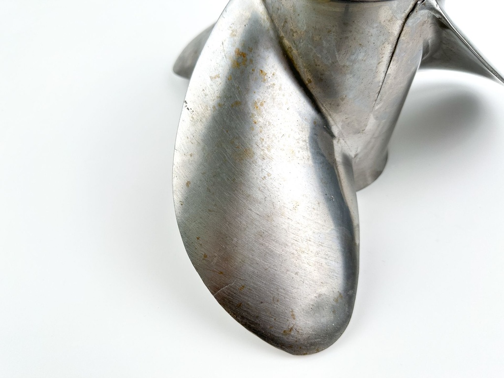Yamaha Stainless Steel 3 Blade Prop Propeller 15 1/4" x 17P LH Counter