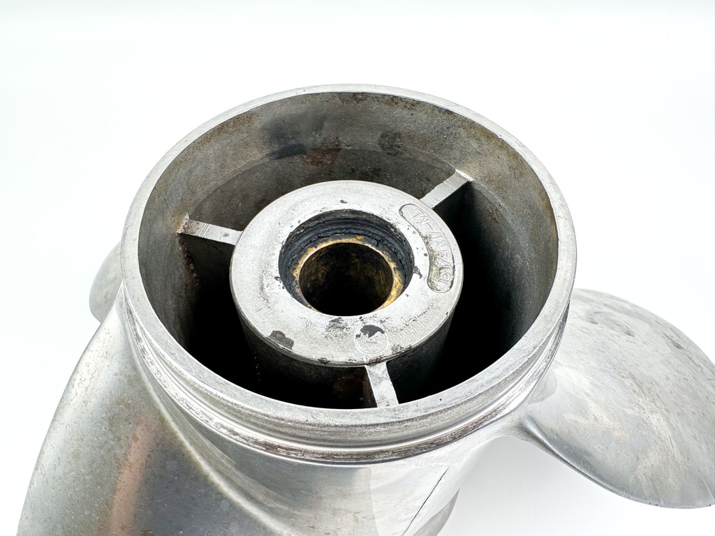 Yamaha Stainless Steel 3 Blade Prop Propeller 15 1/4" x 17P LH Counter