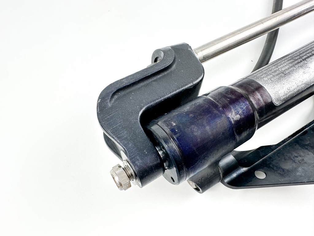 SeaStar Front Mount Outboard HC5345 Hydraulic Steering Cylinder Assembly Ram
