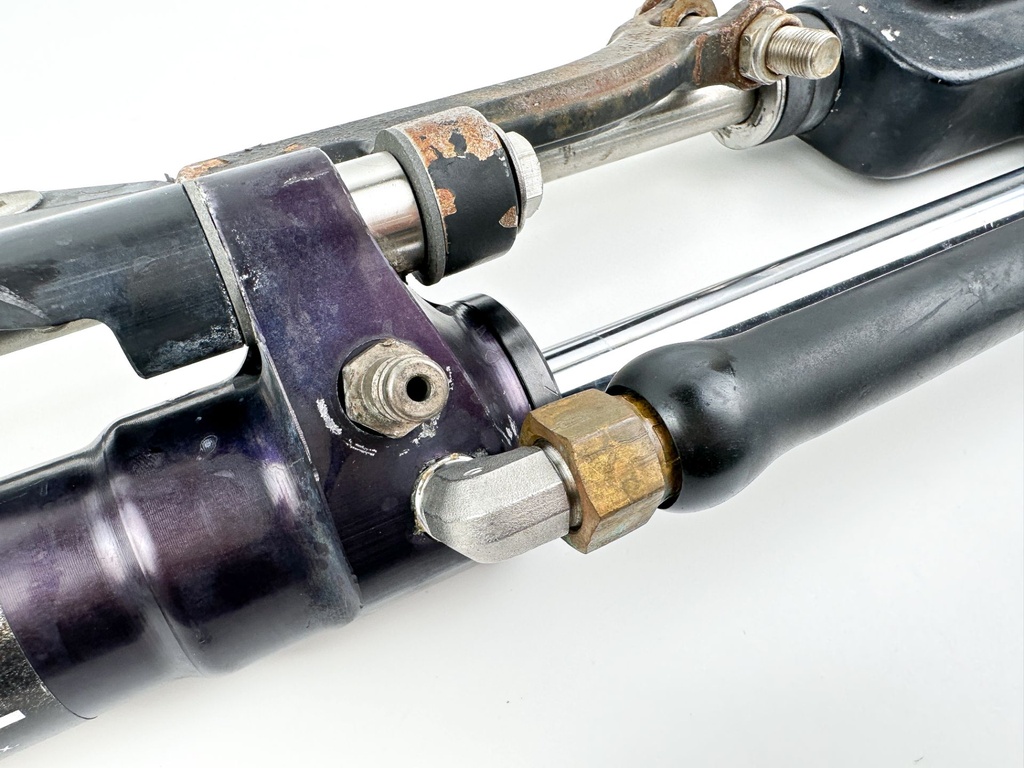 SeaStar Front Mount Outboard HC5345 Hydraulic Steering Cylinder Assembly Ram