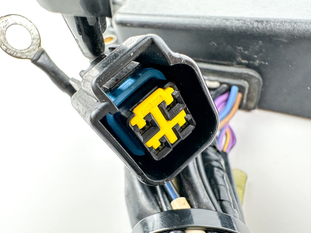 1999 Yamaha 200 HP 2 Stroke Outboard C.D.I CDI Assembly 67H-85540-00-00 OEM