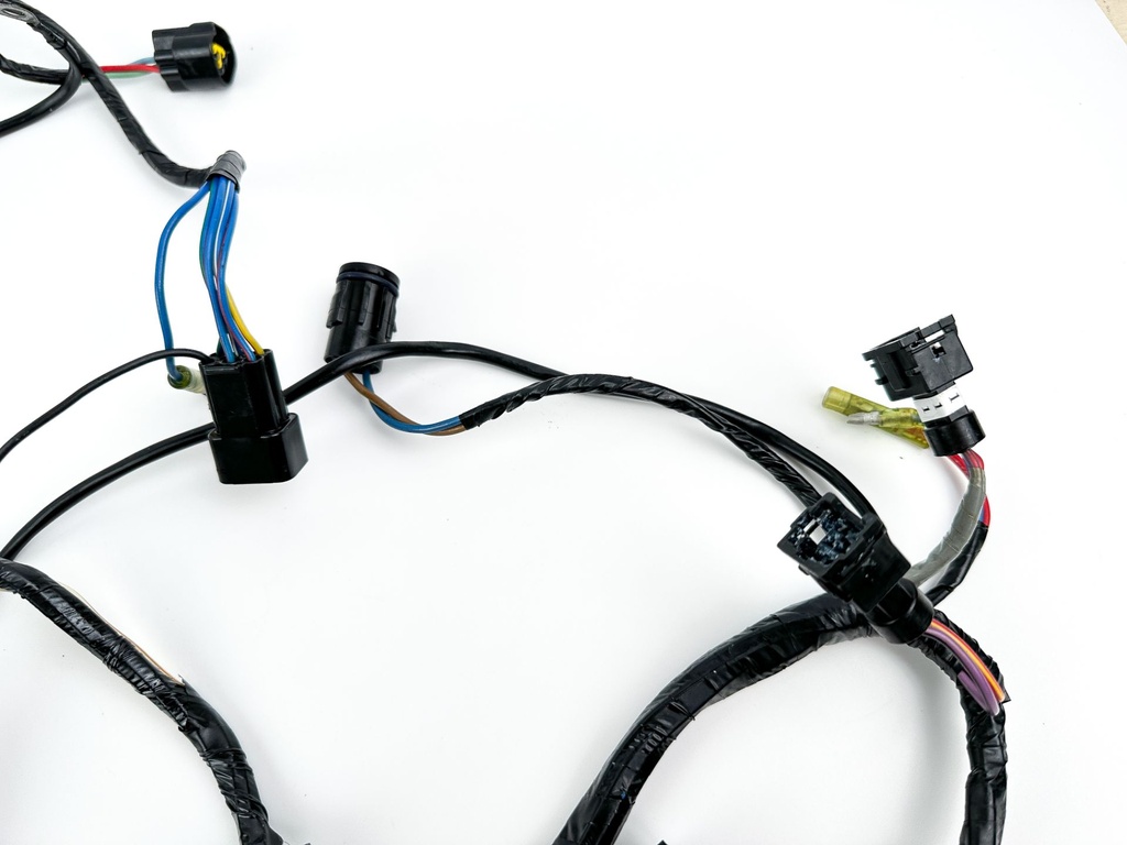 1999 Yamaha 200 HP 2 Stroke Outboard Engine Wire Harness 67H-82590-00-00 OEM
