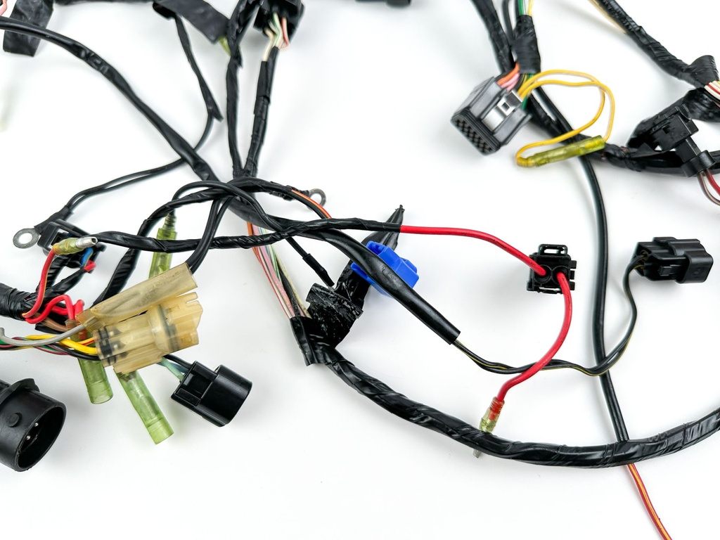 1999 Yamaha 200 HP 2 Stroke Outboard Engine Wire Harness 67H-82590-00-00 OEM