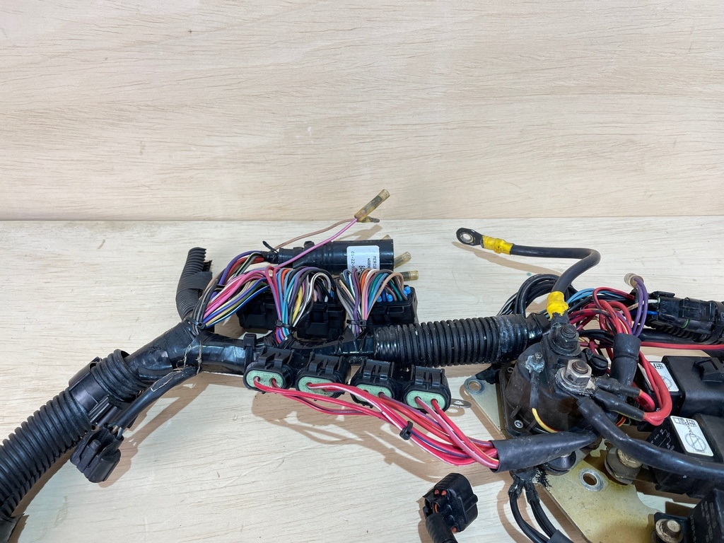 1999 Mercury Optimax 200HP Outboard Engine Wiring Harness 850385T7