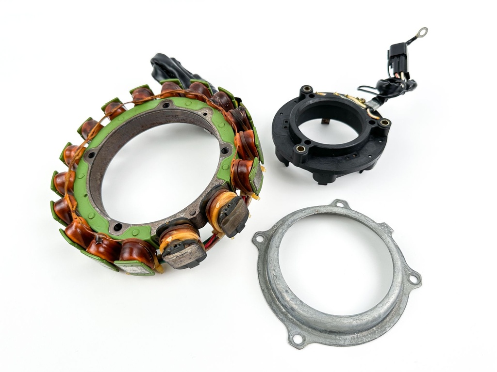 1999 Yamaha 200 HP 2 Stroke Outboard Coil Pulser Base Stator Assembly 61A-85510-02-00 OX66