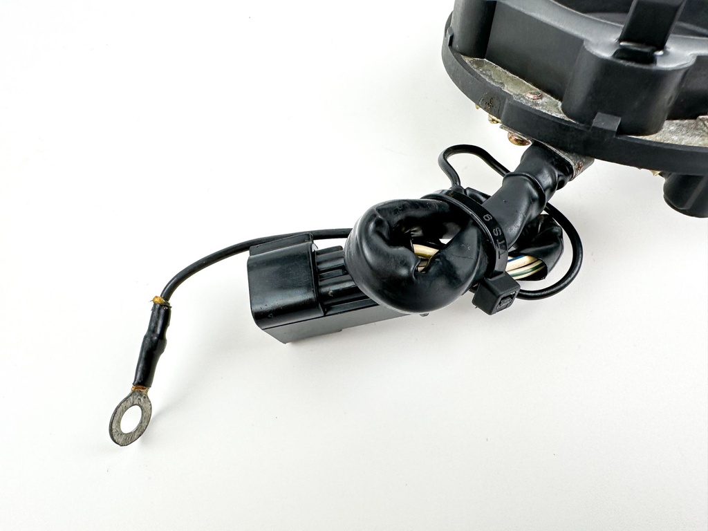 1999 Yamaha 200 HP 2 Stroke Outboard Coil Pulser Base Stator Assembly 61A-85510-02-00 OX66