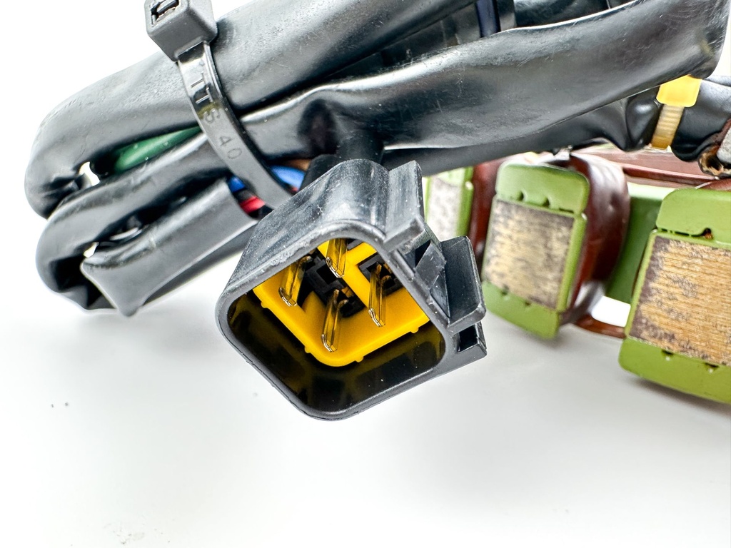 1999 Yamaha 200 HP 2 Stroke Outboard Coil Pulser Base Stator Assembly 61A-85510-02-00 OEM