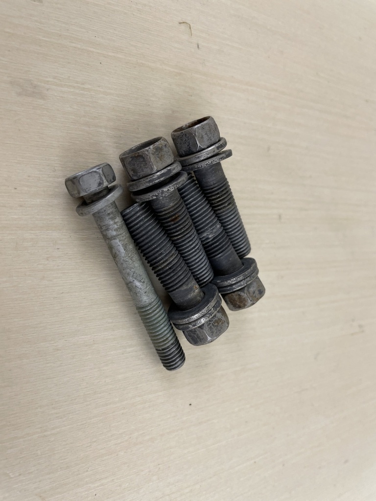 2007 Yamaha 60HP Outboard 20" Long Lower Unit Gear Case RH 69W-45300-00-4D