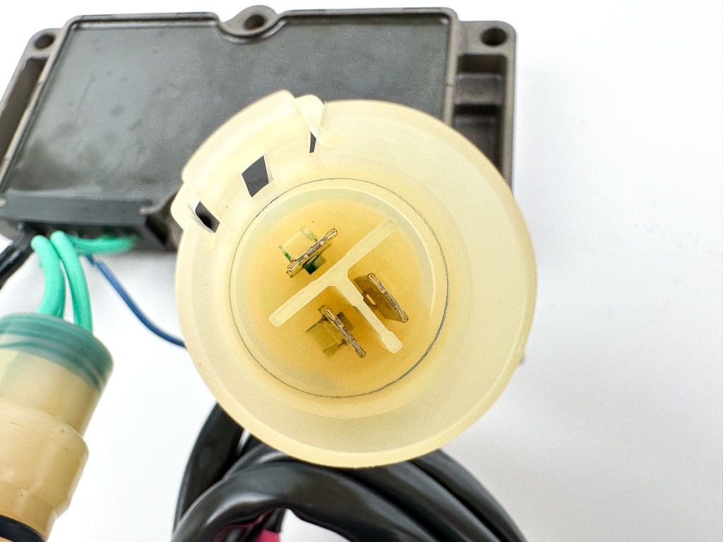 2022 Yamaha 200 HP 4 Stroke Outboard Rectifier & Regulator 6DA-81960-10-00 OEM