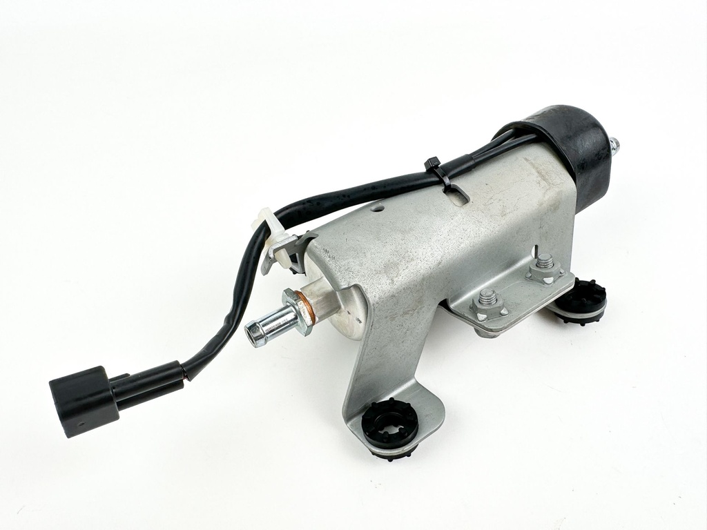 Yamaha F200 200 HP 4 Stroke Outboard Fuel Pump 6GR-24410-01-00 OEM