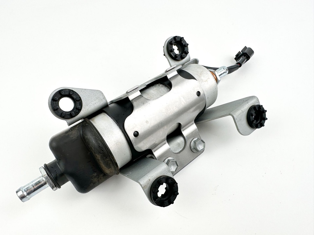 Yamaha F200 200 HP 4 Stroke Outboard Fuel Pump 6GR-24410-01-00 OEM