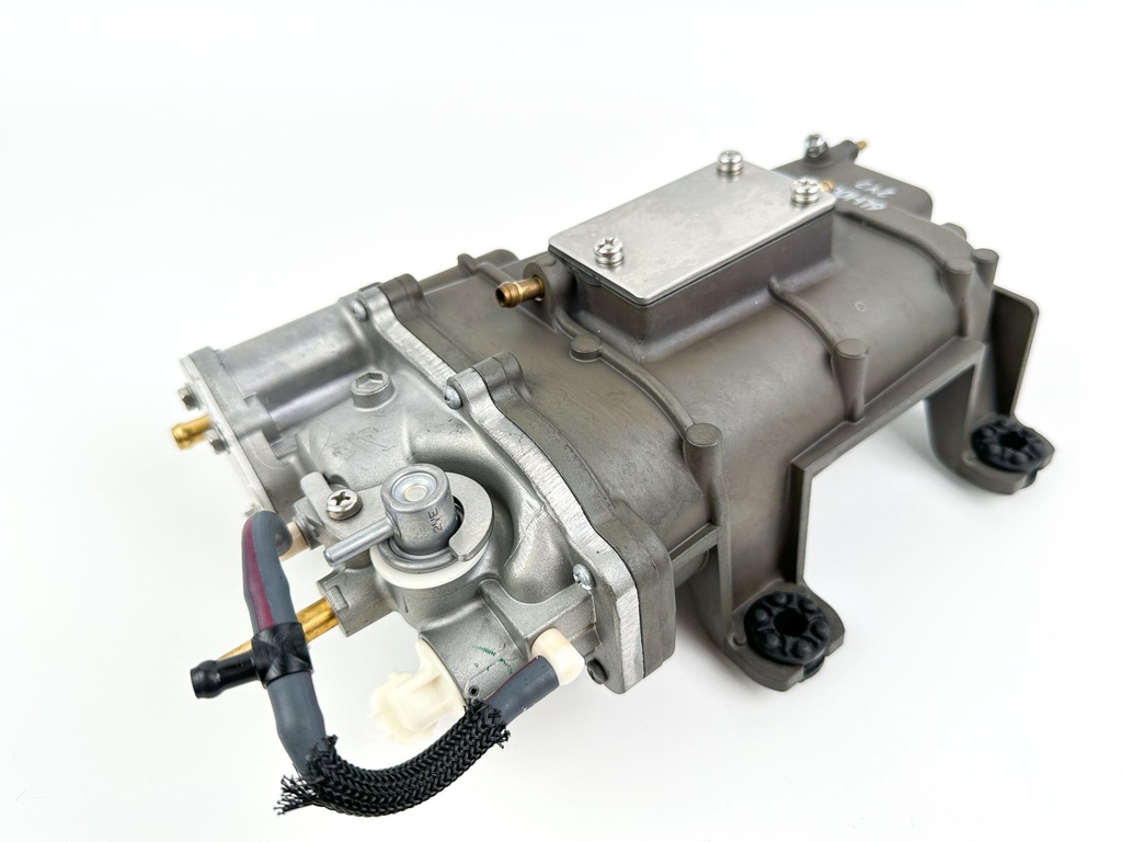 Yamaha F200 200HP 4 Stroke Outboard VST Float Chamber Assembly 6LH-14180-00-00 Like New