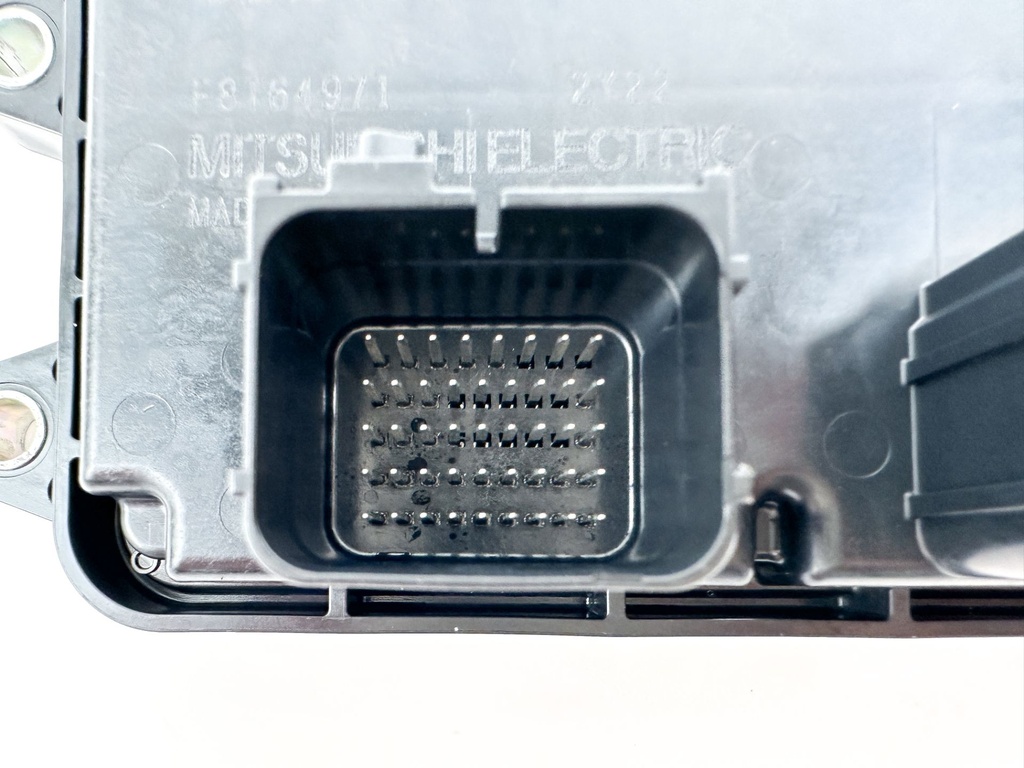 2022 Yamaha 200 HP 4 Stroke Outboard ECU Engine Control Unit 6LW-8591A-00-00 OEM