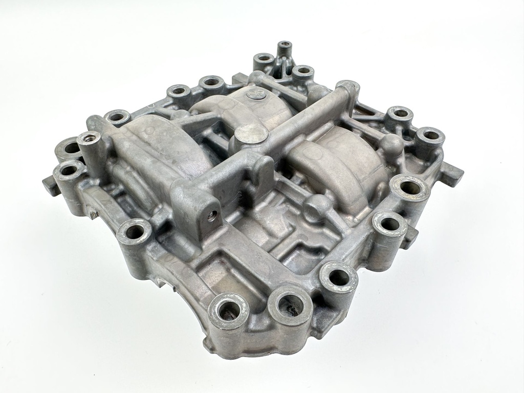 2022 Yamaha 200 HP 4 Stroke Outboard Balancer Assembly 6DA-11500-00-00 OEM