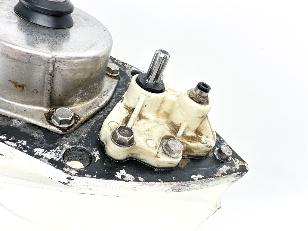 Mercury Verado 200 225 250 275 HP L6 25" XL Lower Unit Gear Case Standard RH