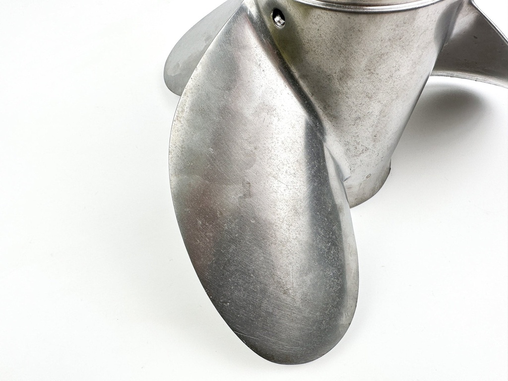 Honda Marine 14 1/4 x 19 P Stainless Steel 3 Blade Prop Propeller 58233-ZY3-B19H