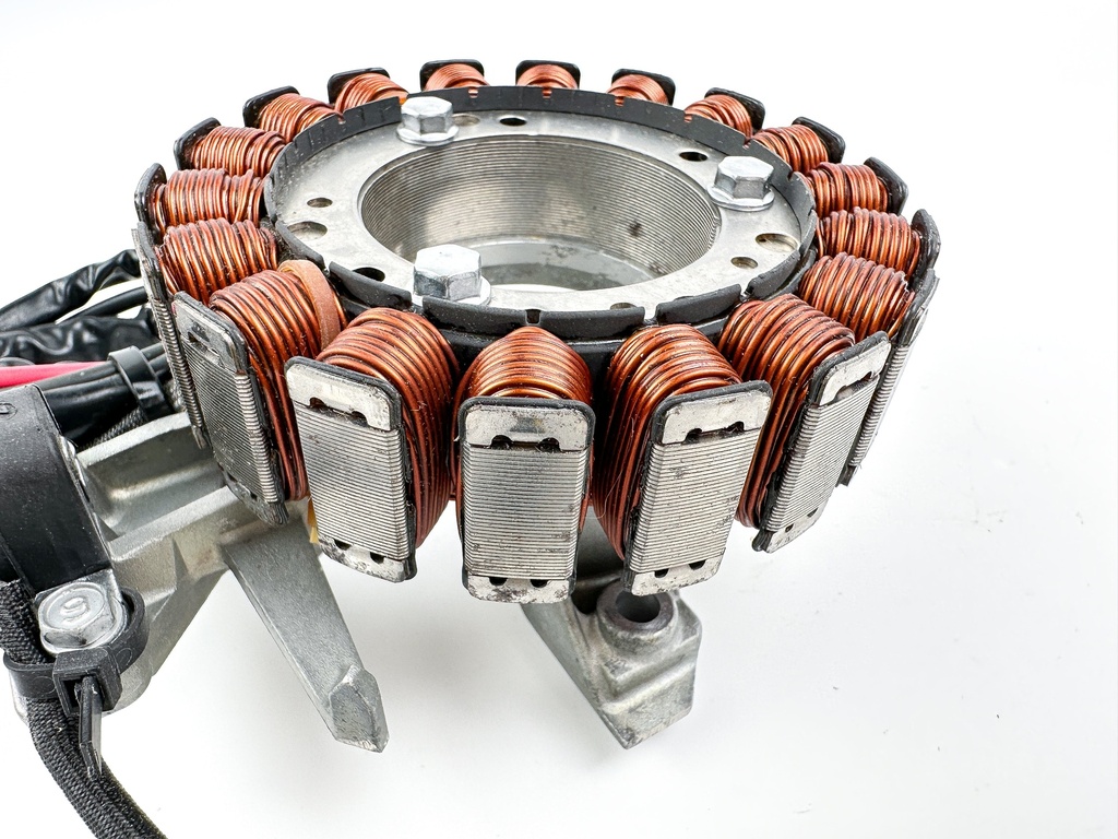 2007 Yamaha 60HP Outboard Stator & Base Magneto Assembly 6C5-81410-00-00