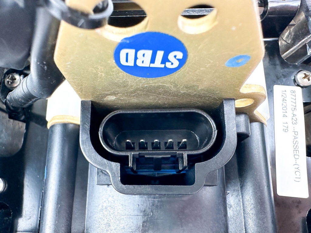 Mercury DTS Single Binnacle Verado Single Throttle Remote Control Shifter 877775A23