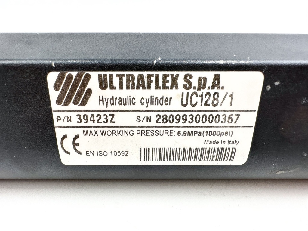UltraFlex Outboard Hydraulic Cylinder Assembly UC128/1
