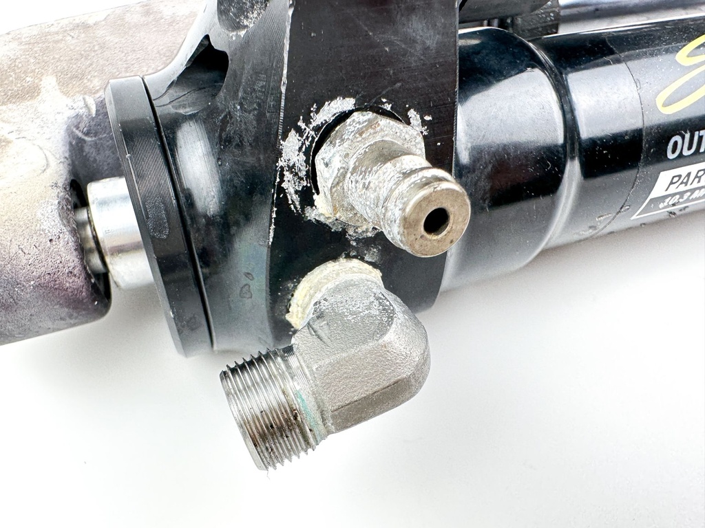 SeaStar Pro Outboard Hydraulic Steering Cylinder Front Mount Assembly HC6358