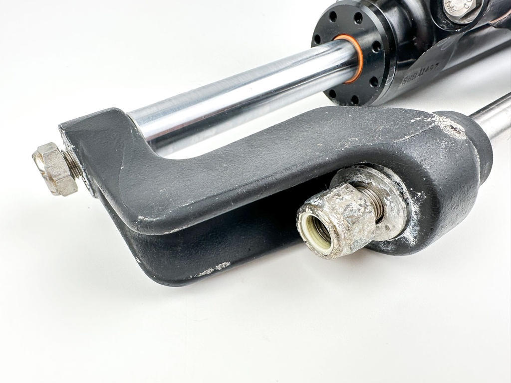 SeaStar HC5358-3 Outboard Hydraulic Steering Cylinder Front Mount Assembly