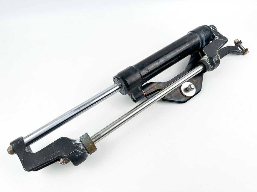 SeaStar Front Mount Outboard Hydraulic Steering Cylinder Assembly HC5358-3