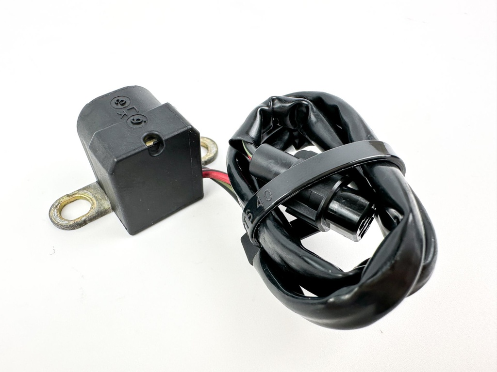 2007 Suzuki 115 HP 4 Stroke Outboard CKP Ignition Timing Coil 32160-87L01 OEM