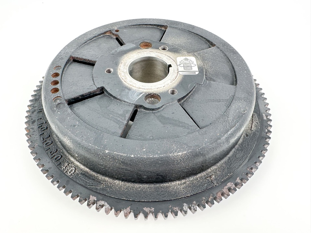 2007 Suzuki 115 HP 4 Stroke Outboard Flywheel 32102-92J10 OEM